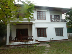 Bien arriv&eacute;s &agrave; Vientiane.